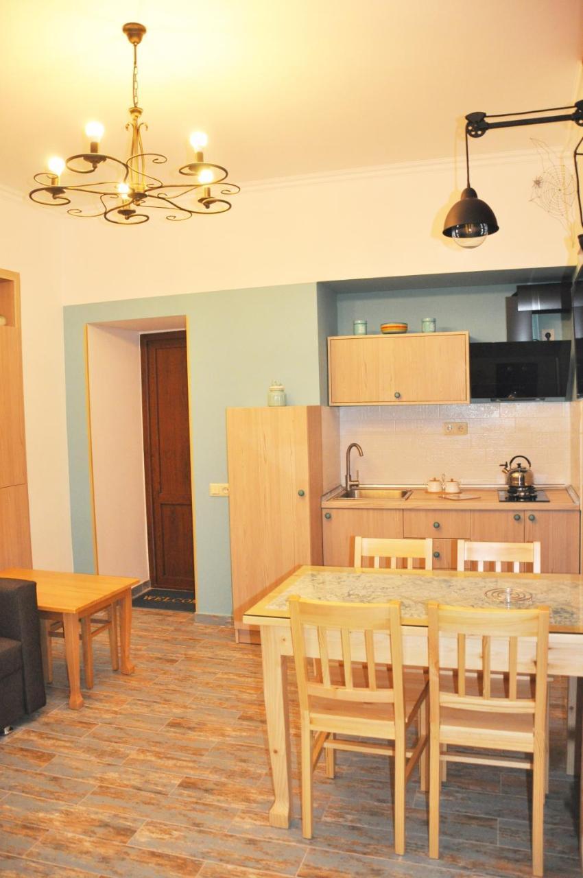 Dari Apartament Tbilisi Eksteriør bilde